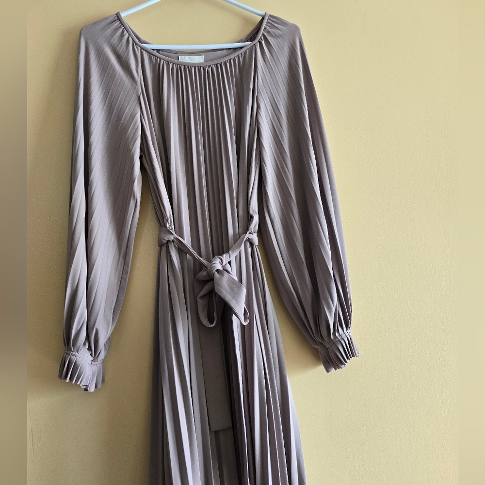 Donna Morgan Taupe Long Sleeve Pleated Dress
